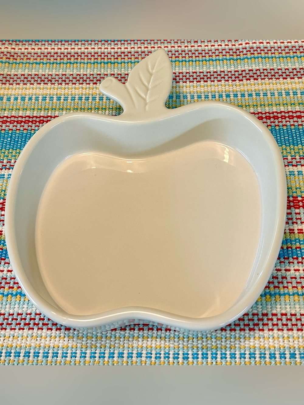 Chantal Apple-Shaped Oven Dish 1 Qt (2003)